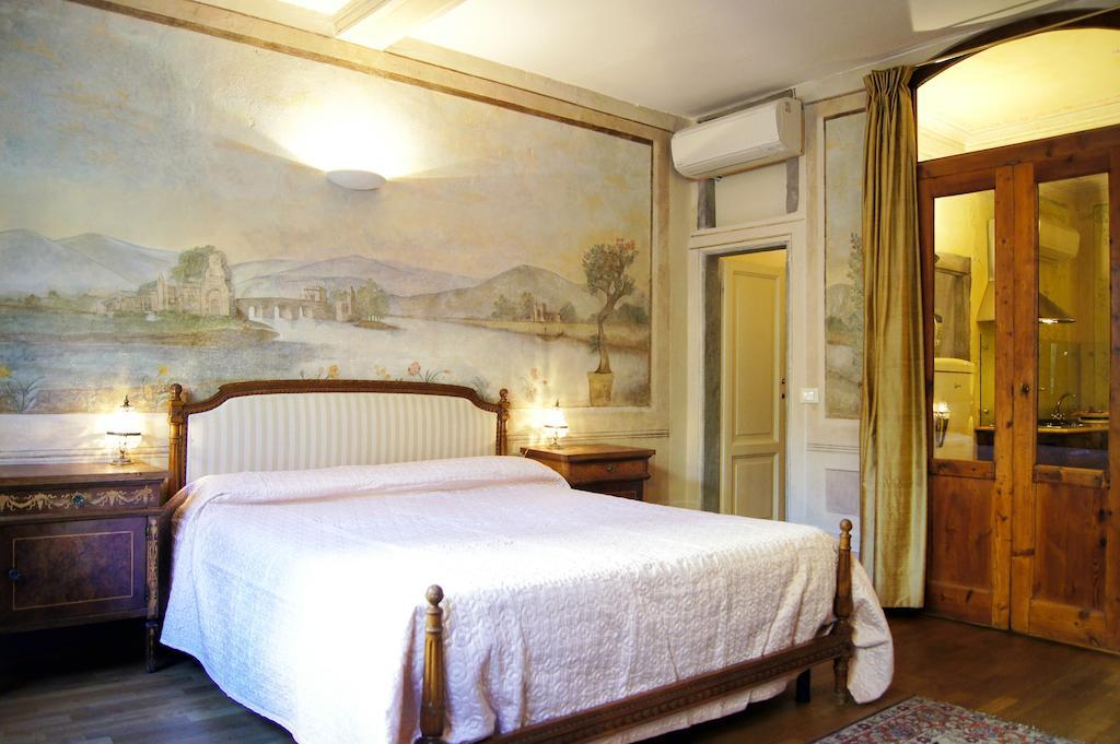 Melarancio Apartments Florence Room photo